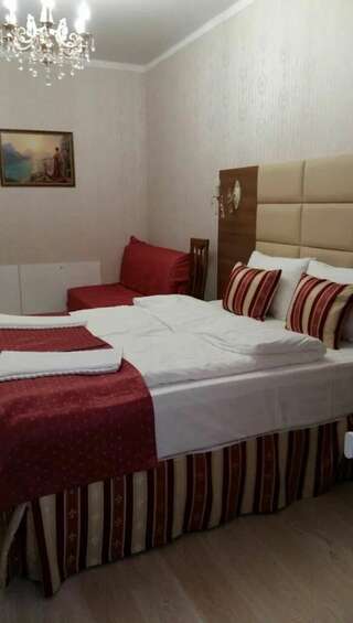 Гостиница Каллисто Адлер Двухместный номер с 2 отдельными кроватями и ванной-4