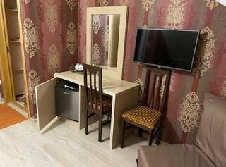 Гостиница Каллисто Адлер Трехместный номер с видом на море-2