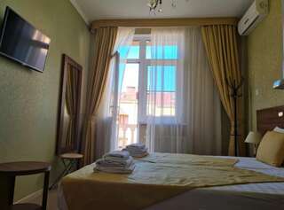 Гостиница Каллисто Адлер Двухместный номер с 1 кроватью и собственной ванной комнатой-8